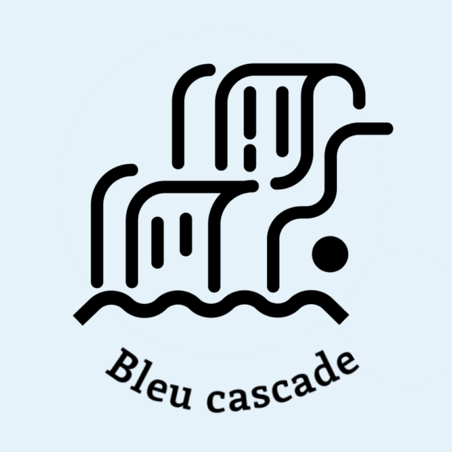 018-1BLEU-CASCADE.JPG